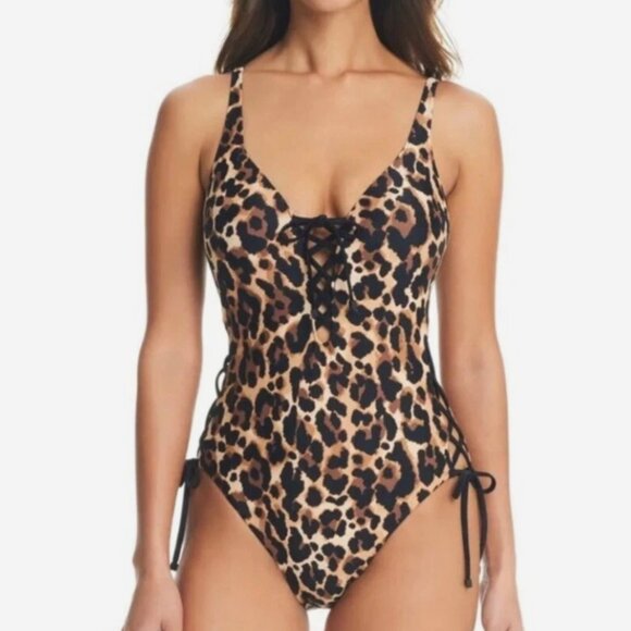 Bar Iii Women's Lace-up Cheetah Print One Piece Swimsuit Size S 10501 - Picture 1 of 4